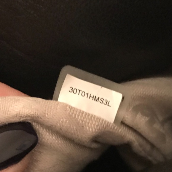 Michael Kors Hamilton Medium Lock and Key Bag - Picture 11 of 11